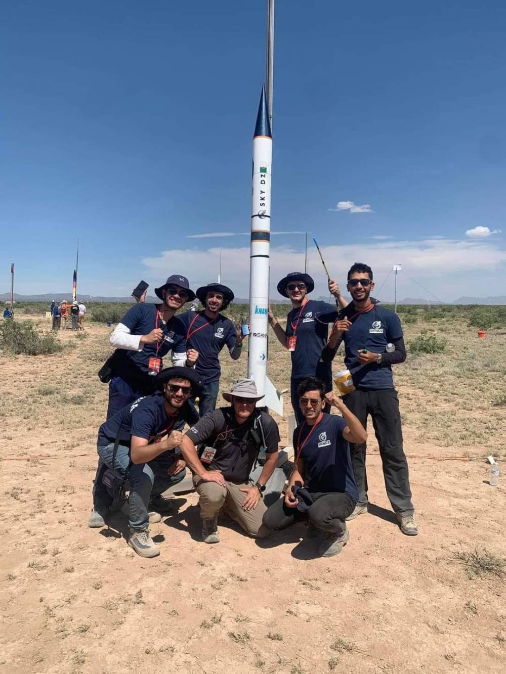 SkyDz-ENPO:fusée ATAKOR lancé avec succés lors du SPACEPORT America Cup